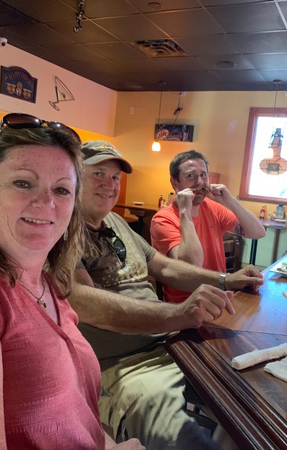 Eating wings with Matt's Aunt and Uncle after an afternoon boat ride.