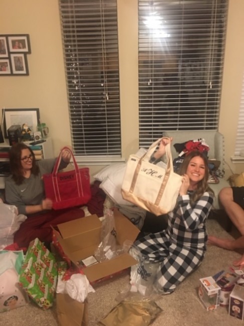 Matching totes for the girls!