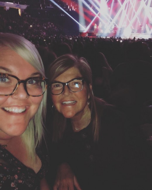 Alex gets her LOVE of music from her mom, Cindi. We decided to go to Celine Dion's concert two days before she came to town - and we're so glad we went! It was AMAZING!